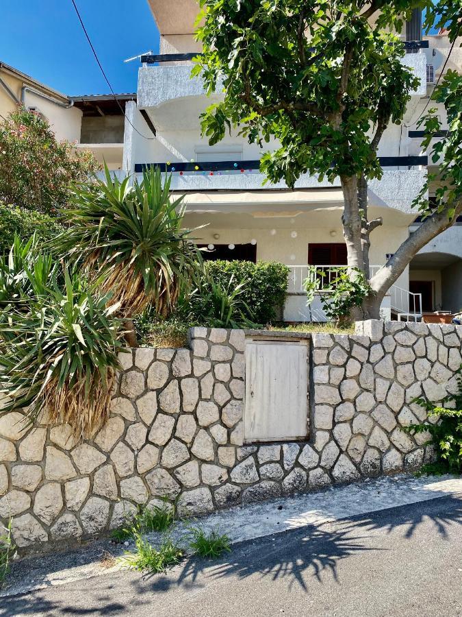 Modern Couples Coastal Getaway Mm Apartment Crikvenica Exterior foto